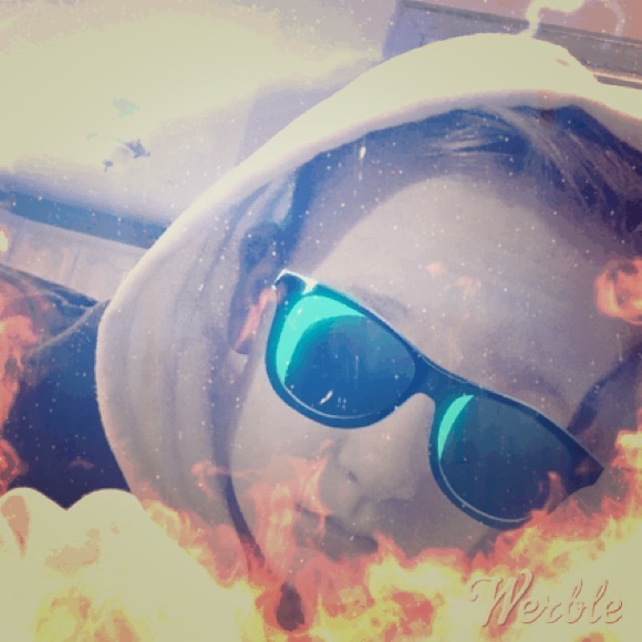 Meet your Posher, Andrew - Picture 1 of 1